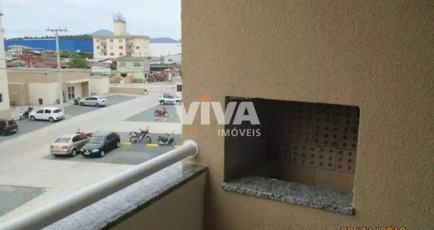 Apartamento pronto para morar, sol da manhã, sacada com churasqueira, fica no 3 andar