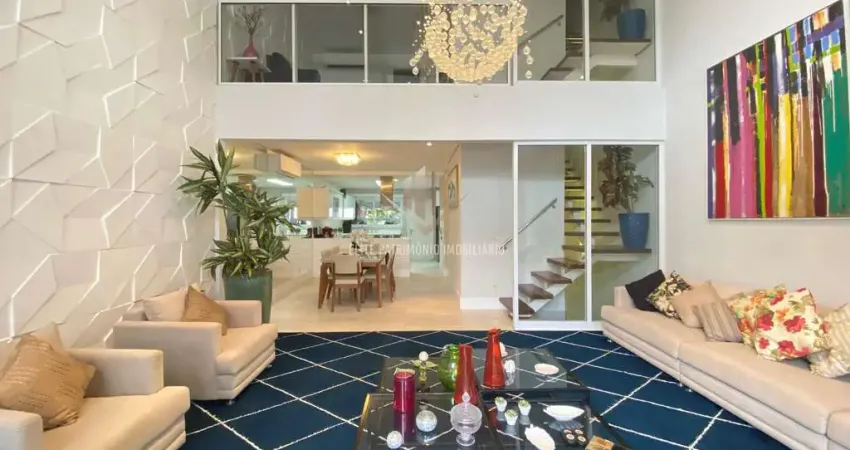 Casa em condomínio fechado pé na areia na praia de pernambuco guarujá sp.