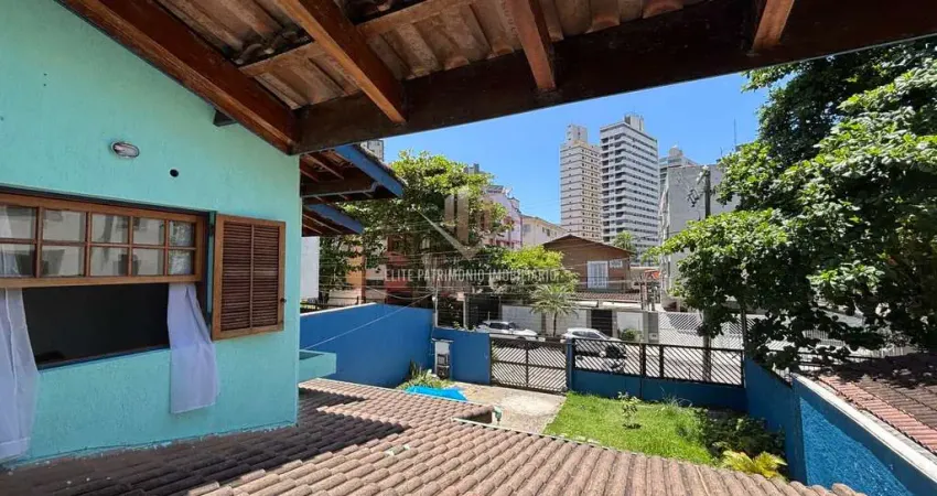 Casa com 3 quartos à venda no Jardim Astúrias, Guarujá