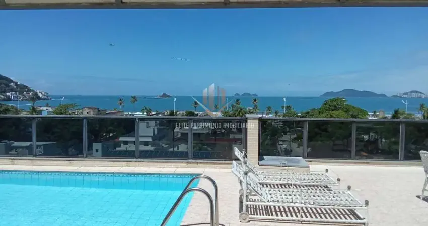 Cobertura exclusiva com vista deslumbrante para a praia da enseada
