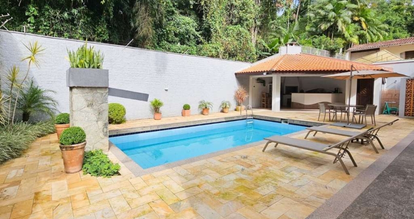 Casa com 4 quartos à venda no Garcia, Blumenau 