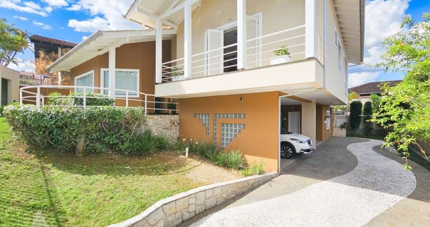 Casa com 4 quartos à venda no Velha, Blumenau 