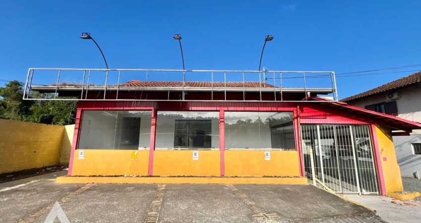 Sala comercial com 5 salas para alugar em Água Verde, Blumenau 
