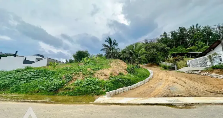 Terreno à venda na Escola Agrícola, Blumenau 