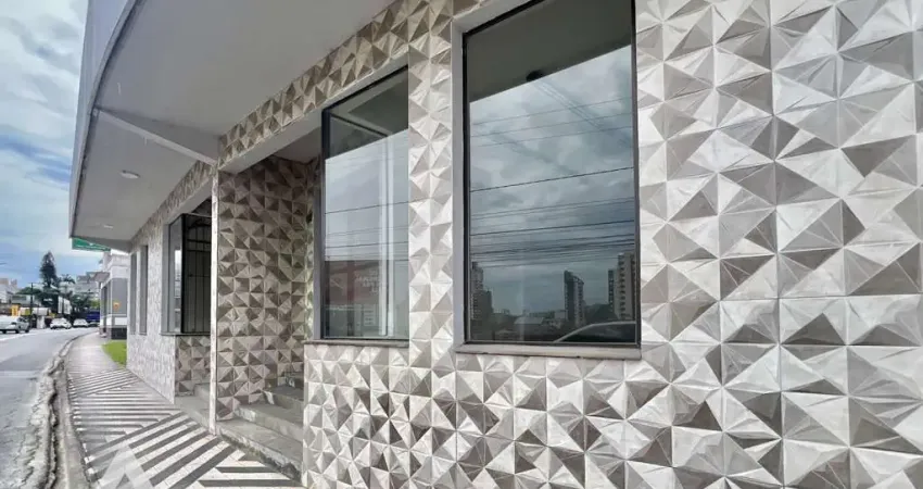 Sala comercial para alugar no Victor Konder, Blumenau 