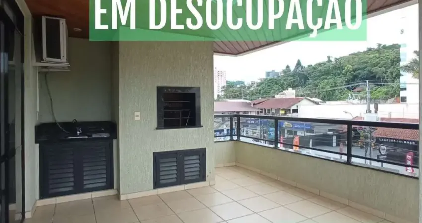 Apartamento com 3 quartos para alugar na Vila Nova, Blumenau 