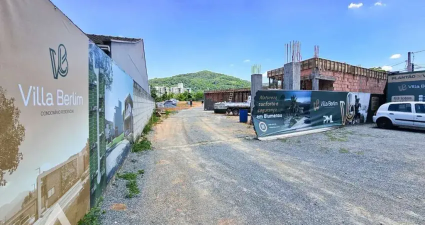Terreno à venda no Itoupavazinha, Blumenau 