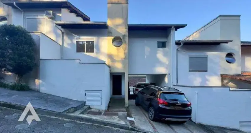 Casa em condomínio fechado com 3 quartos à venda na Escola Agrícola, Blumenau