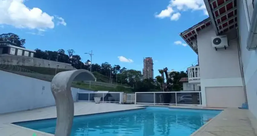 Casa com 3 quartos à venda no Velha, Blumenau