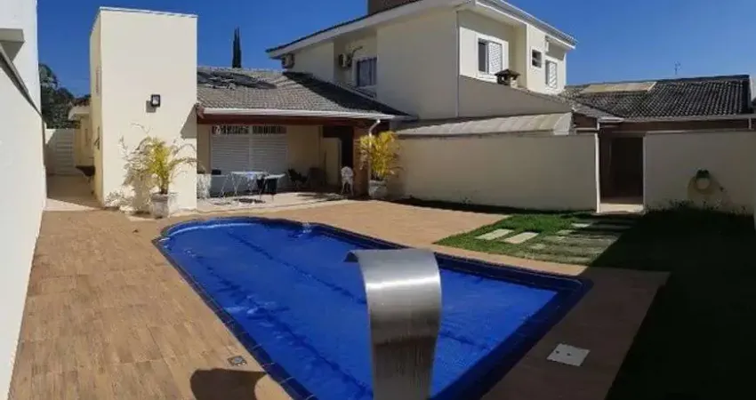 Casa de condomínio para venda com 347 metros quadrados com 3 quartos
