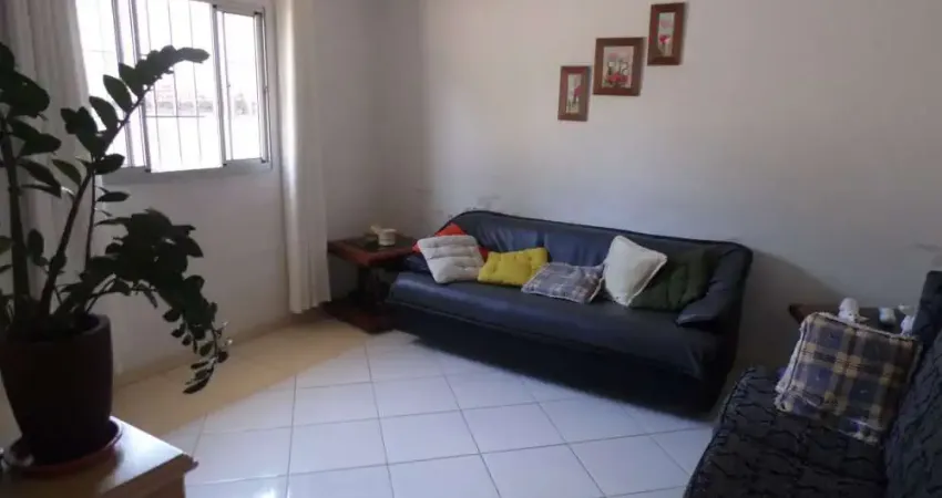 Casa Terreno excelente tamanho em Colombo divisa Curitiba