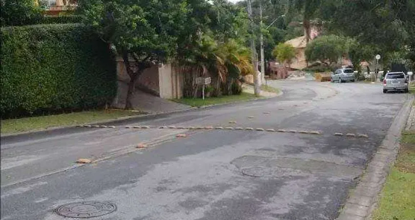 Terreno em condomínio fechado à venda na Rua das Samambaias, Chácara Moinho Velho, Carapicuíba