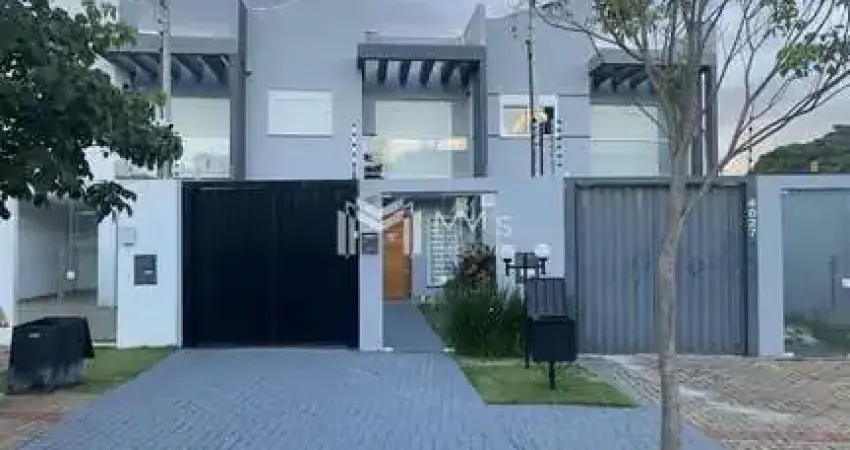 Sobrado à venda em Cascavel, Canadá, com 2 quartos, com 174 m²