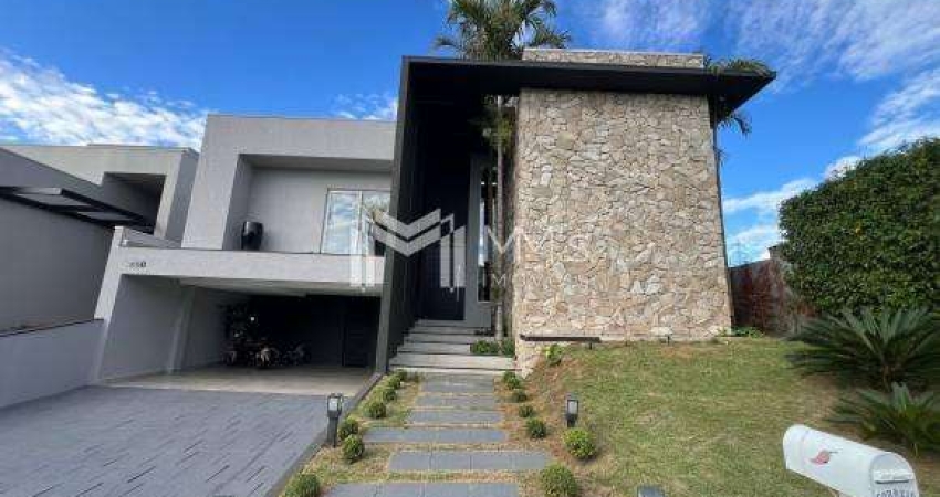 Sobrado à venda em Cascavel, Santa Cruz, com 4 quartos, com 374.22 m², Residencial Treviso