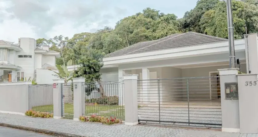 Casa com 4 quartos à venda na Rua Werner Brietzig, 343, América, Joinville