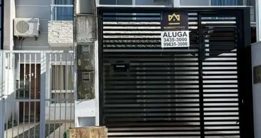 Sobrado geminado no adhemar garcia com 2 quartos para locação, 68 m²