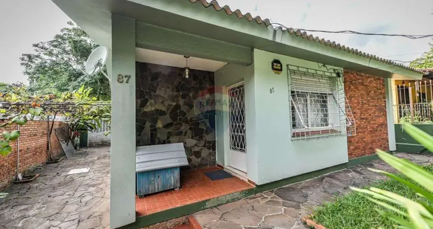 Casa em condomínio fechado com 3 quartos à venda na Acesso das Tulipas, 87, Santa Tereza, Porto Alegre
