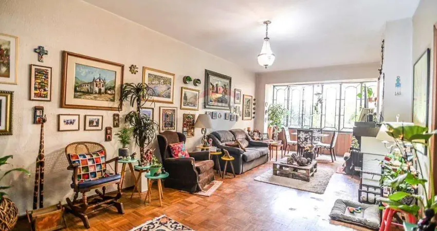 Apartamento com 3 quartos à venda na Rua Ramiro Barcelos, 953, Independência, Porto Alegre