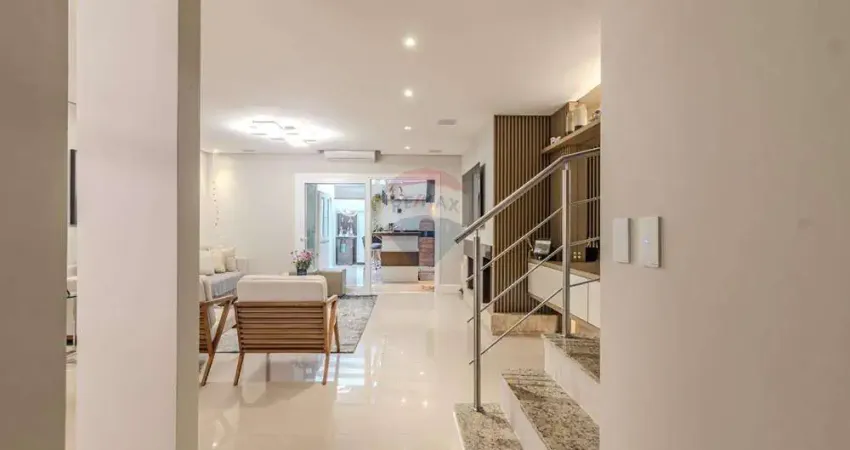 Casa em condomínio fechado com 4 quartos à venda na Rua Doutor Mário Totta, 382, Tristeza, Porto Alegre