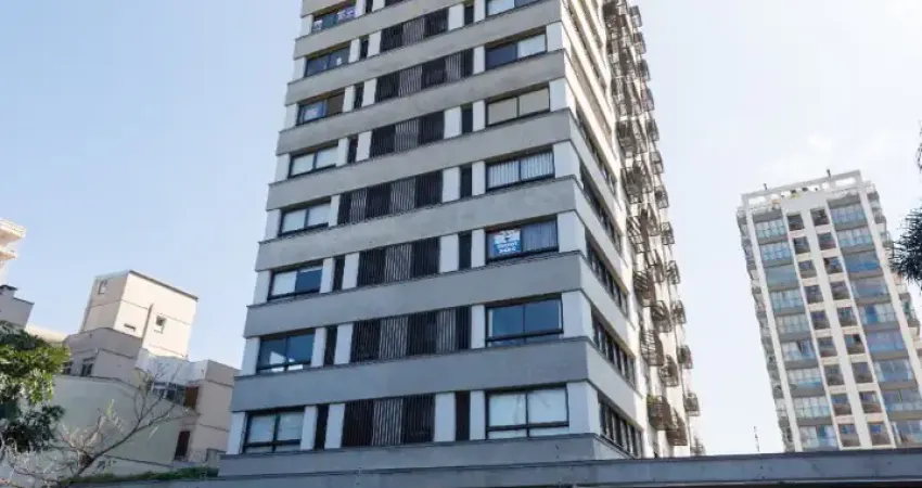 Apartamento três dormitórios ( 1 suíte) duas vagas para carro bairro menino deus