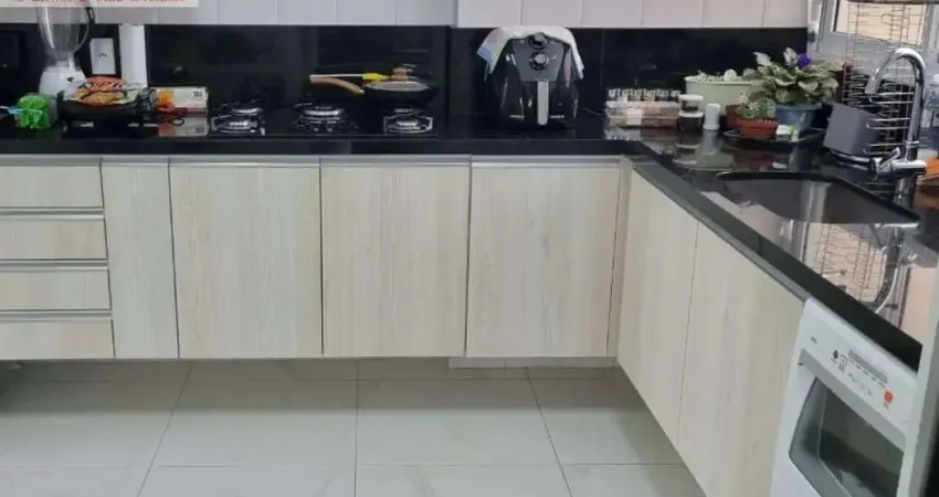 Apartamento reformado com 3 dormitórios, 2 vagas e vista 180° na vila formosa