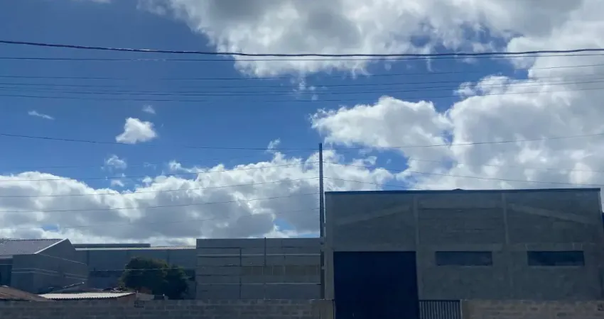 Barracão 380 m2 novo sem uso na avenida industrial 306 em frete ao pátio da renout