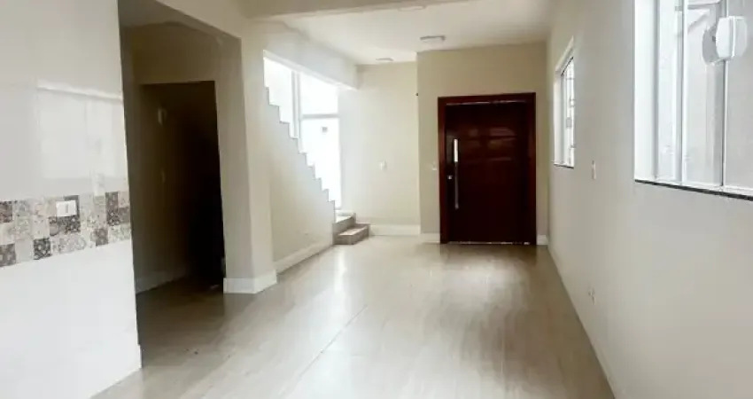 Casa com 3 quartos à venda na Avenida Osíres Stenghel Guimarães, 123, Conjunto Habitacional Karina, Maringá