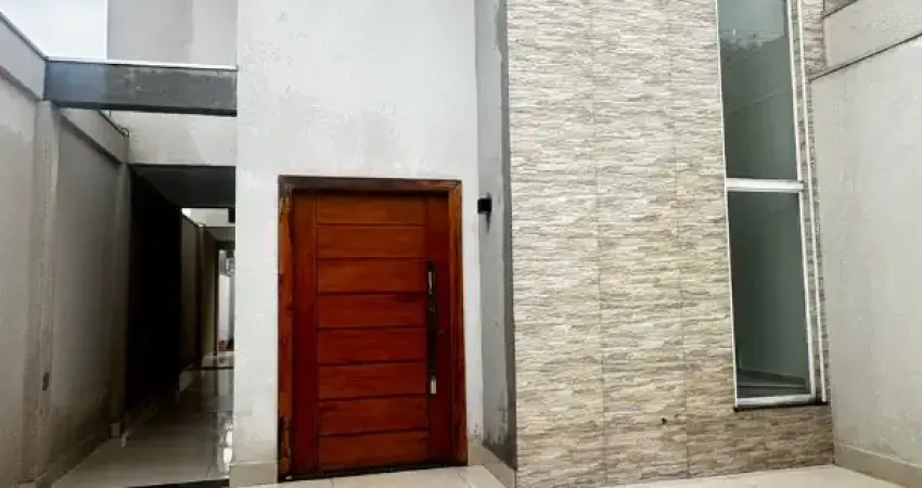 Casa com 3 quartos à venda na Avenida Osíres Stenghel Guimarães, 123, Conjunto Habitacional Karina, Maringá