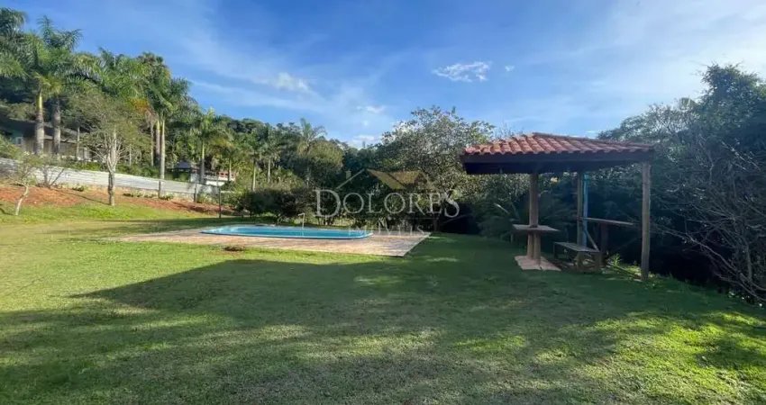 Chácara / sítio com 2 quartos para alugar na Estrada do Itapeti, Parque Residencial Itapeti, Mogi das Cruzes