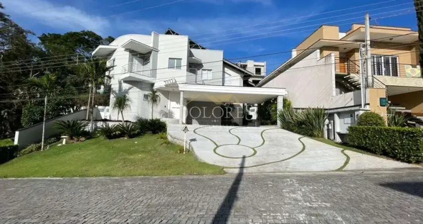 Belíssima casa com 4 suítes no condomínio aruã em mogi das cruzes