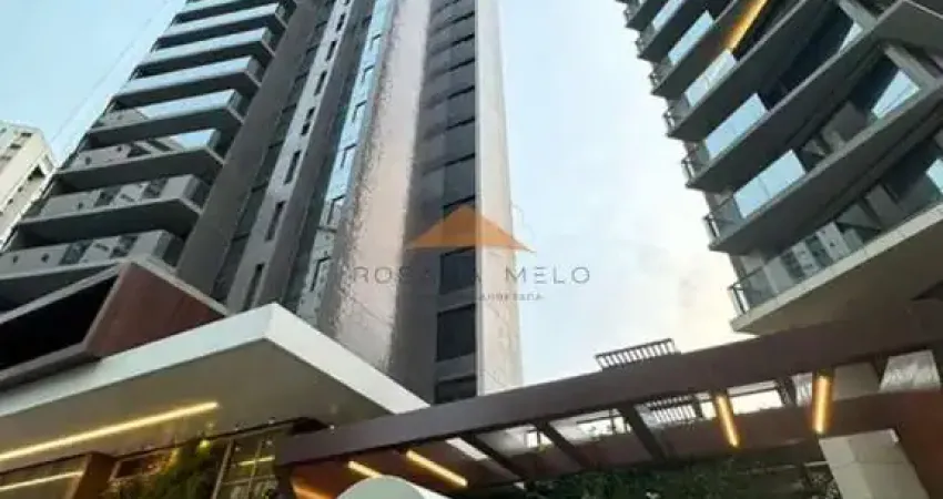 Apartamento com 4 quartos, 180m², móveis fixos, lavabo, dependência completa e 3 vagas de garagem em boa viagem