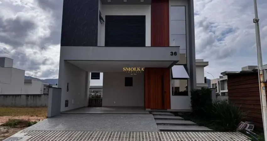 Casa em condomínio fechado com 3 quartos à venda na Avenida Wilson Castelo Branco, Centro, Biguaçu