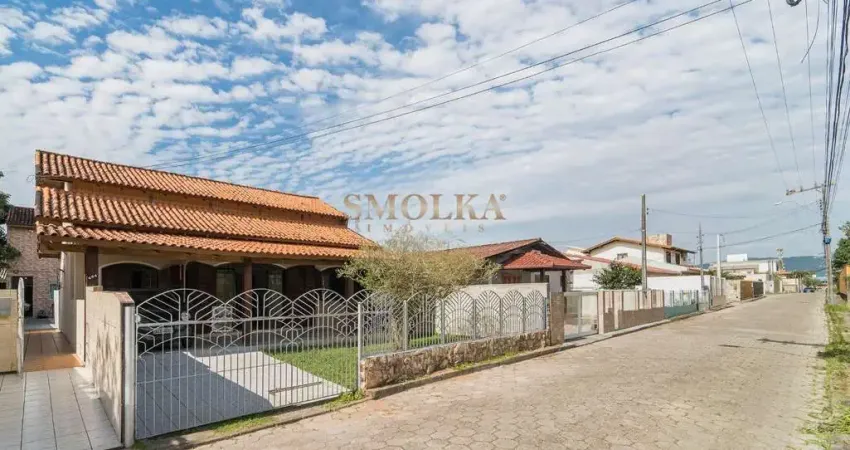 Casa em condomínio fechado com 7 quartos à venda na Servidão Idelfonso Caetano Melo, Carianos, Florianópolis