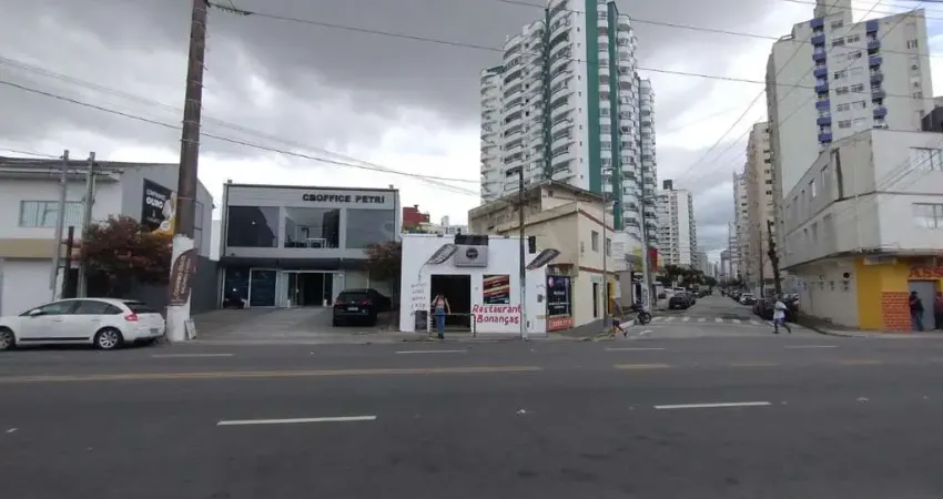 Casa comercial com 49 salas à venda no Campinas, São José 
