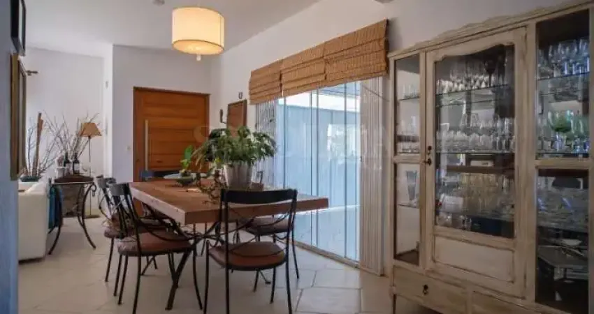 Casa em condomínio fechado com 4 quartos à venda na Rua Leonel Pereira, Cachoeira do Bom Jesus, Florianópolis