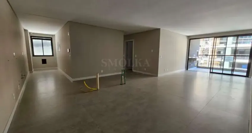 Apartamento com 3 quartos à venda na Rua César Nascimento, Jurerê, Florianópolis