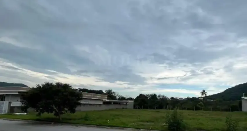 Terreno em condomínio fechado à venda na Rua Maria Saturnina de Jesus, Forquilhas, São José