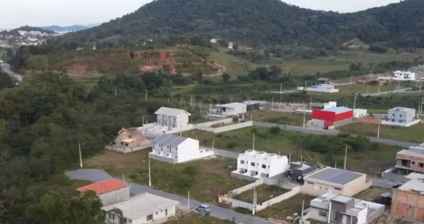 Terreno em condomínio fechado à venda no Forquilhas, São José