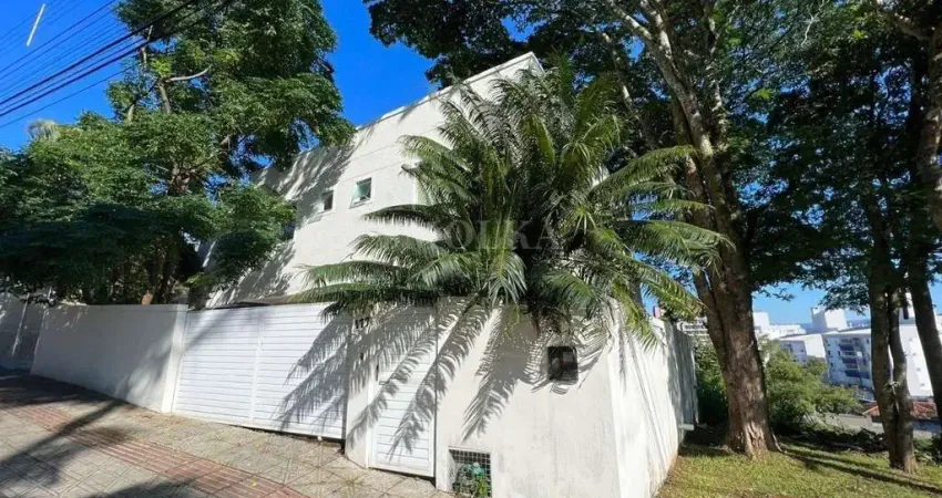Casa em condomínio fechado com 2 quartos à venda na Rua Hercílio de Aquino, Abraão, Florianópolis