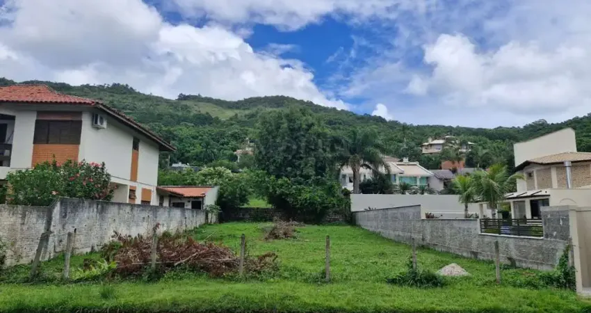 Terreno em condomínio fechado à venda na Rua Nicolino Tancredo, Praia Brava, Florianópolis