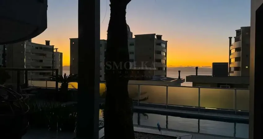 Casa em condomínio fechado com 5 quartos à venda na Rua José Nazareno Coelho, João Paulo, Florianópolis