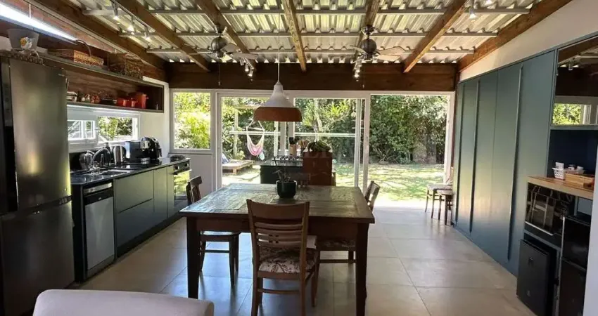 Casa em condomínio fechado com 3 quartos à venda na Servidão Engenho do Porto, Lagoa da Conceição, Florianópolis