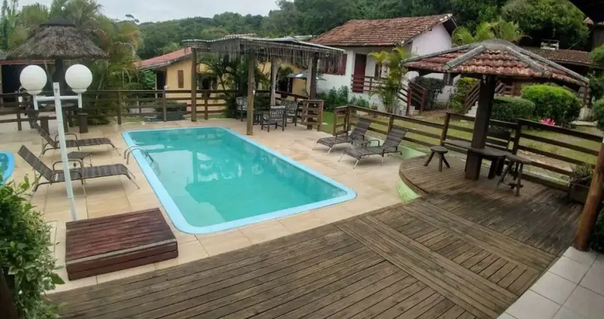 Prédio com 16 salas à venda na Servidão Ipê do Costão, Ingleses do Rio Vermelho, Florianópolis