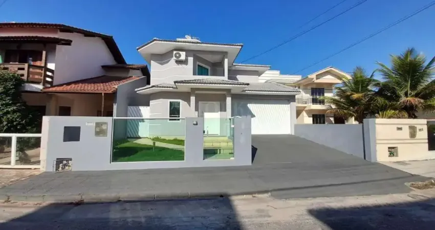 Casa em condomínio fechado com 3 quartos para alugar na Rua da Saracura, Pedra Branca, Palhoça