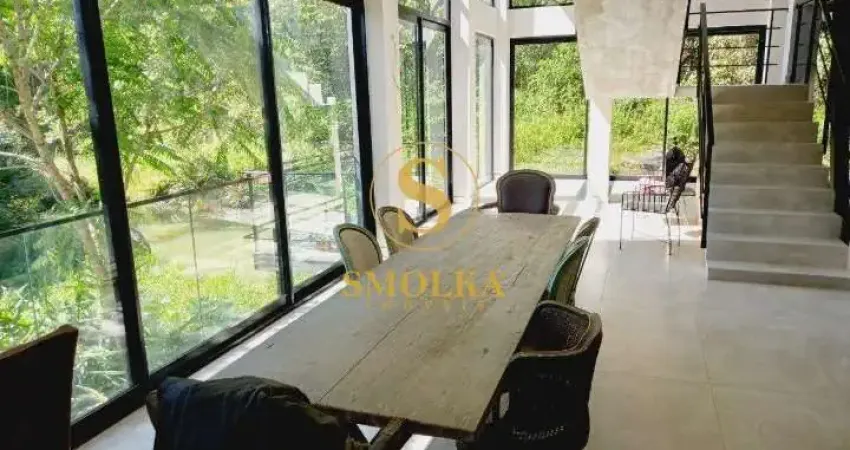 Casa em condomínio fechado com 5 quartos para alugar na Avenida Pequeno Príncipe, Campeche, Florianópolis