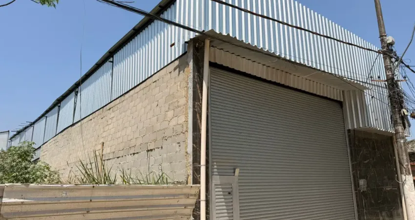 Galpão aluguel - moquetá(acesso viaduto da posse e dutra) - r$ 6 mil + iptu - 800m2.