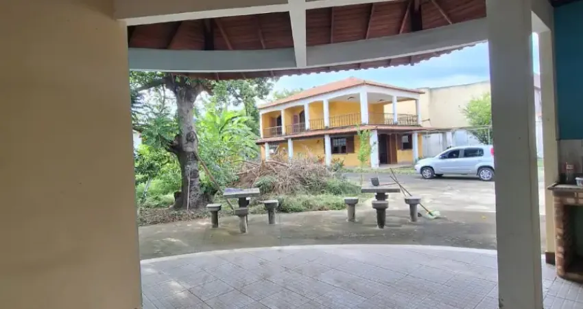 Excelente propriedade - centro cerâmica - aceita financiamento bancário.