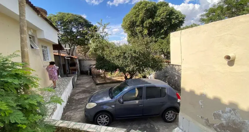 Casa com 3 quartos à venda em São João Batista, Belo Horizonte