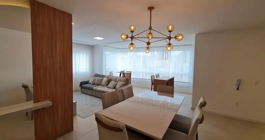 Finamente mobiliado e decorado no centro de bc com 3 suites e 2 vagas individuais