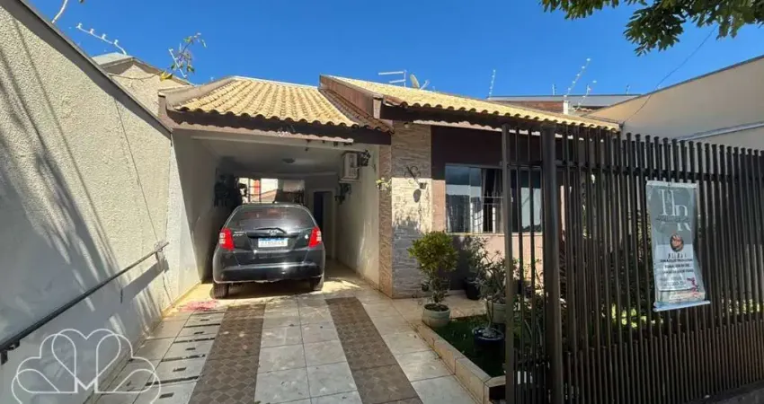Casa com 2 quartos à venda na Gino Buozo, 541, Jardim dos Pássaros, Maringá